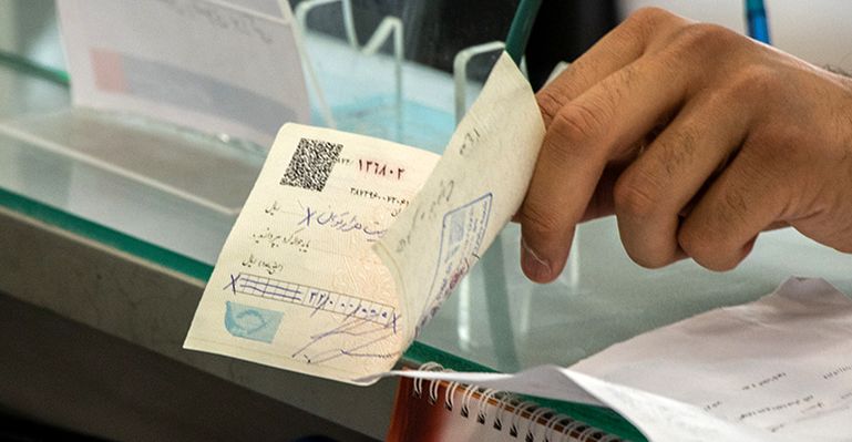 آیا چک بدون ثبت قابل نقد شدن است؟