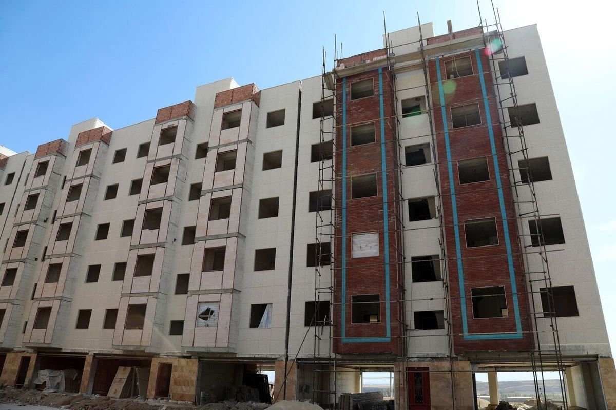 متقاضیان نهضت ملی مسکن آوردههایشان را پرداخت کنند