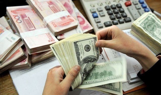 نرخ ارز در بازارهای مختلف 8 خرداد/ دلار گران و یورو ارزان شد